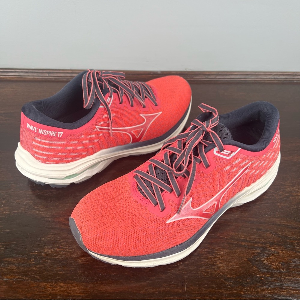 Mizuno Wave Inspire 17 Sneakers Womens Waveknit Shoes Running Size 9 Pink Blue